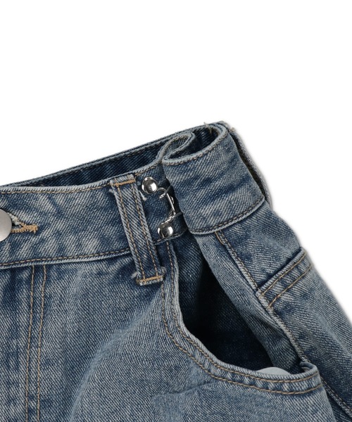 SPINNS（スピンズ）の「ウエストフック付き デニムワイドパンツ（デニムパンツ・レディース・ブラック/サックスブルー・ONESIZE）」の18枚目の写真