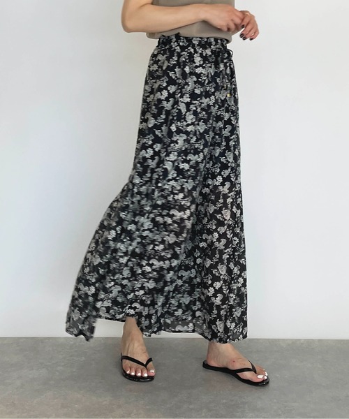 PICCIN（ピッチン）の「サイドギャザー切替えフラワーパンツ（その他パンツ・レディース・ブラック/ブルー・M/L）」の10枚目の写真