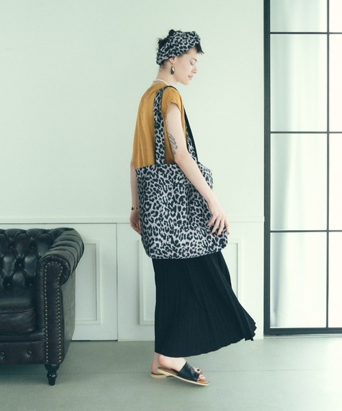 manana suerte（マニャーナスエルテ）の「ジャガードリバーシブルTOTE BAG（トートバッグ・レディース・ブラック/パープル/ピンク・FREE）」の14枚目の写真