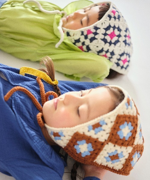 Casselini（キャセリーニ）の「Casselini(キャセリーニ)kidsクロシェモチーフ頭巾（ハット・キッズ・ホワイト/ブラック/ブラウン・FREE）」の11枚目の写真