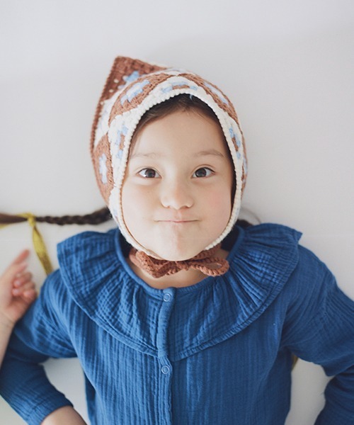 Casselini（キャセリーニ）の「Casselini(キャセリーニ)kidsクロシェモチーフ頭巾（ハット・キッズ・ホワイト/ブラック/ブラウン・FREE）」の5枚目の写真