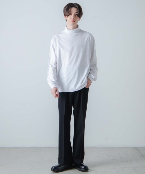THE STANDARD（ザスタンダード）の「WEGO/スタンダードタートルネックロンTEE（Tシャツ/カットソー・メンズ・ホワイト/ブラック・LARGE/MEDIUM/SMALL）」の3枚目の写真