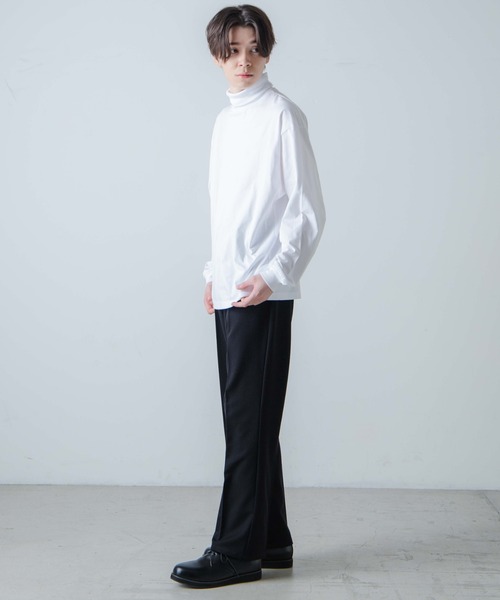 THE STANDARD（ザスタンダード）の「WEGO/スタンダードタートルネックロンTEE（Tシャツ/カットソー・メンズ・ホワイト/ブラック・LARGE/MEDIUM/SMALL）」の5枚目の写真