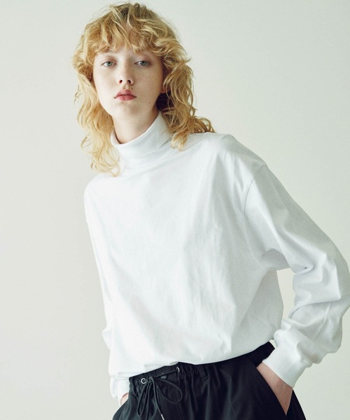 THE STANDARD（ザスタンダード）の「WEGO/スタンダードタートルネックロンTEE（Tシャツ/カットソー・メンズ・ホワイト/ブラック・LARGE/MEDIUM/SMALL）」の17枚目の写真