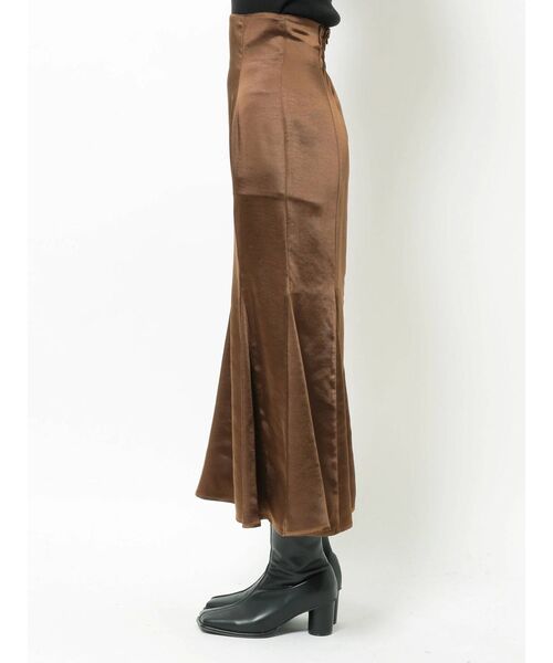 MURUA（ムルーア）の「サテンマーメイドスカート（スカート・レディース・ブラウン/その他1/グリーン・1/2）」の15枚目の写真