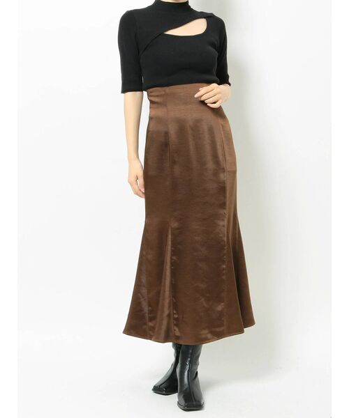 MURUA（ムルーア）の「サテンマーメイドスカート（スカート・レディース・ブラウン/その他1/グリーン・1/2）」の20枚目の写真