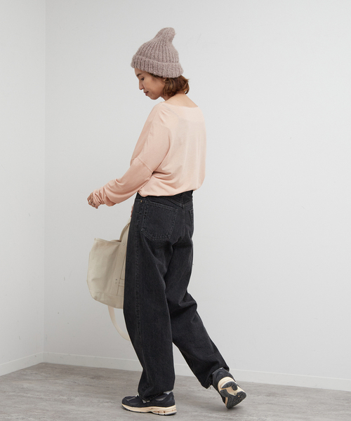 FRAMeWORK（フレームワーク）の「シアーボートネックプルオーバー（Tシャツ/カットソー・レディース・ホワイト/ブラック/サックスブルー/バーガンディー・FREE）」の12枚目の写真