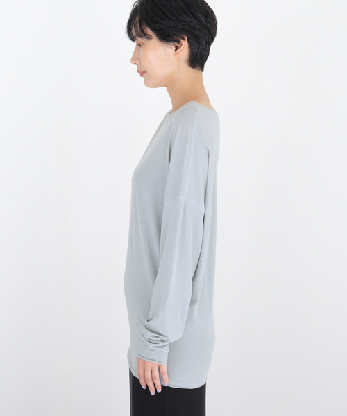 FRAMeWORK（フレームワーク）の「シアーボートネックプルオーバー（Tシャツ/カットソー・レディース・ホワイト/ブラック/サックスブルー/バーガンディー・FREE）」の10枚目の写真