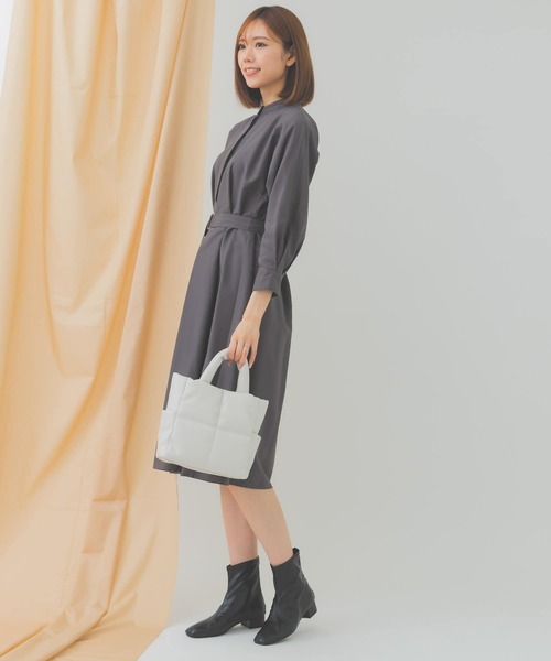 RODE SKO（ロデスコ）の「プチキルティングトートバッグ（トートバッグ・レディース・アイボリー/ブラック/グリーン・ONE）」の8枚目の写真