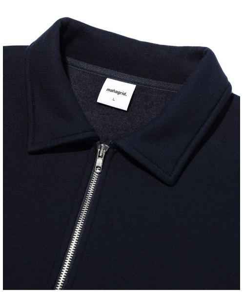 MAHAGRID(マハグリッド)の「『mahagrid/マハグリッド』MGD SERIF LOGO HALF ZIP SWEATSHIRT/ブランドセリフロゴ ハーフジップスウェットシャツ(スウェット・レディース・ネイビー/アイボリー・M/L)」の13枚目の写真