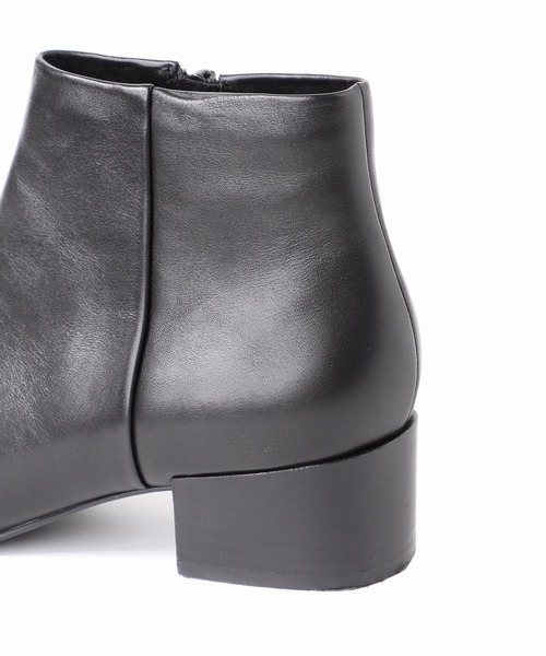 LE TALON（ルタロン）の「4cmレザーポインテッドプレーンショート