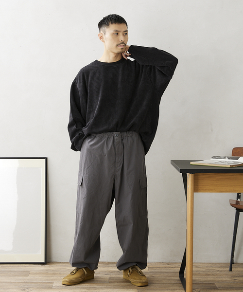 JOURNAL STANDARD relume（ジャーナルスタンダード　レリューム）の「CALIFORNIA コーデュロイプルオーバー（Tシャツ/カットソー・メンズ・ブラック/ベージュ/カーキ/レンガ・MEDIUM/LARGE）」の10枚目の写真