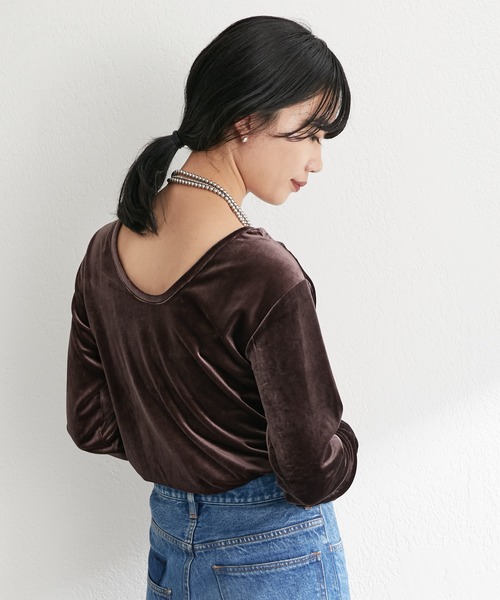 SHENERY（シーナリー）の「ベロア2WAYカットソー（Tシャツ/カットソー・レディース・グリーン/ブラウン/ベージュ・FREE）」の6枚目の写真