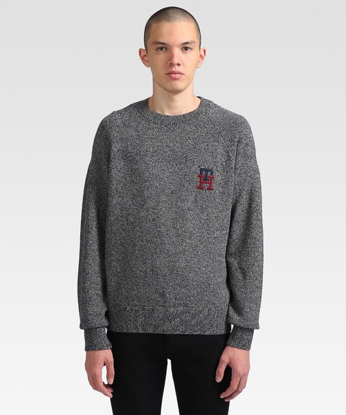 TOMMY HILFIGER（トミーヒルフィガー）の「モノグラムクルーネック 