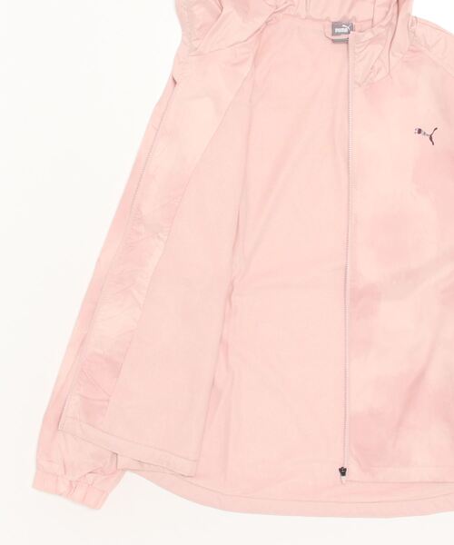 PUMA（プーマ）の「プーマ PUMA AOP ウラトリコット ウーブンジャケット_Aラインシルエット（ナイロンジャケット・レディース・スモークピンク/ベージュ/ブラック・L/M/S/XL）」の6枚目の写真