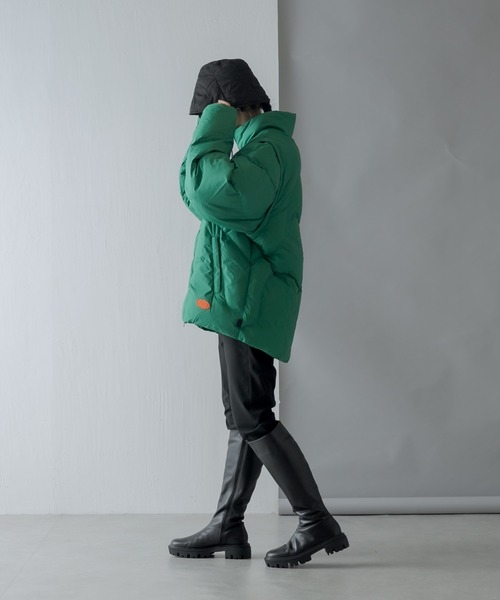 PUMA(プーマ)の「【PUMA×PAM(プーマ×パム)】 PUFFER JACKET(その他アウター・レディース・グリーン/バイオレット・MEDIUM)」の12枚目の写真