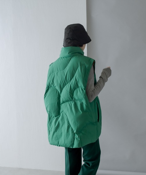 PUMA(プーマ)の「【PUMA×PAM(プーマ×パム)】 PUFFER JACKET(その他アウター・レディース・グリーン/バイオレット・MEDIUM)」の22枚目の写真