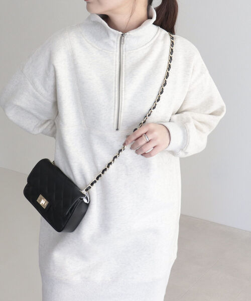 fredy emue（フレディエミュ）の「起毛裏毛ハーフZIPチュニックワンピース（ワンピース・レディース・アイボリー/カーキ/チャコールグレー・38）」の2枚目の写真