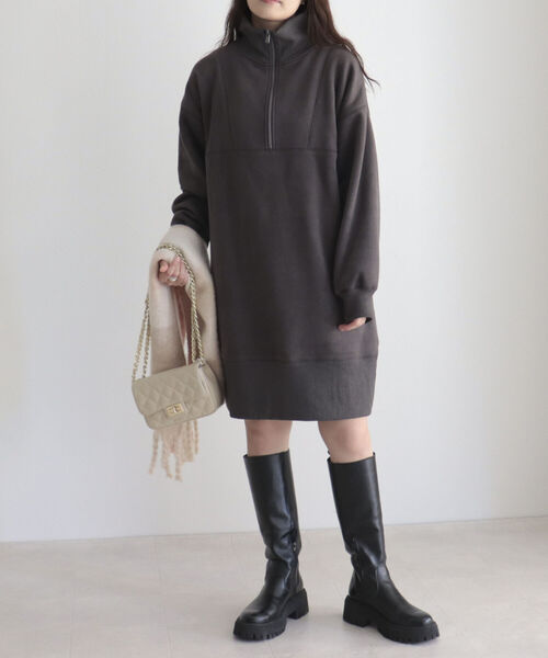 fredy emue（フレディエミュ）の「起毛裏毛ハーフZIPチュニックワンピース（ワンピース・レディース・アイボリー/カーキ/チャコールグレー・38）」の20枚目の写真