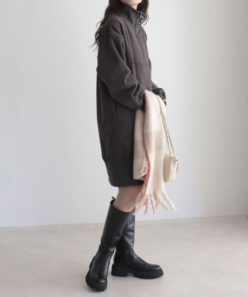 fredy emue（フレディエミュ）の「起毛裏毛ハーフZIPチュニックワンピース（ワンピース・レディース・アイボリー/カーキ/チャコールグレー・38）」の21枚目の写真