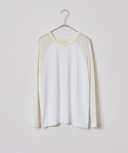 audrey and john wad(オードリーアンドジョンワッド)の「チュールスリーブ配色クルーネックカットソー -手洗い可-(Tシャツ/カットソー・レディース・ブルー/アイボリー/ラベンダー/オレンジ・FREE)」の2枚目の写真