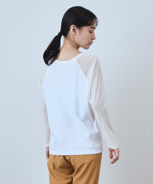 audrey and john wad(オードリーアンドジョンワッド)の「チュールスリーブ配色クルーネックカットソー -手洗い可-(Tシャツ/カットソー・レディース・ブルー/アイボリー/ラベンダー/オレンジ・FREE)」の10枚目の写真