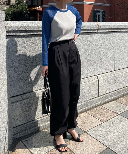 audrey and john wad(オードリーアンドジョンワッド)の「チュールスリーブ配色クルーネックカットソー -手洗い可-(Tシャツ/カットソー・レディース・ブルー/アイボリー/ラベンダー/オレンジ・FREE)」の17枚目の写真