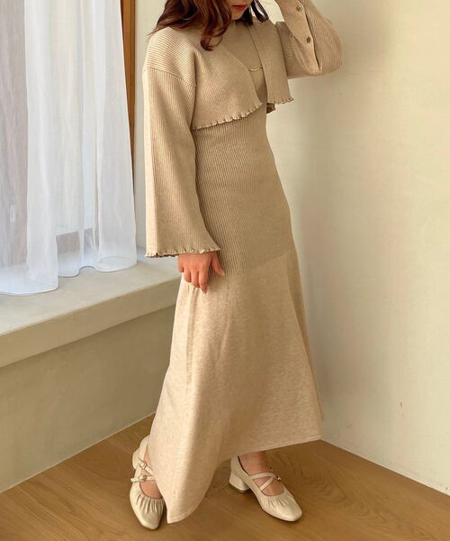 MAJESTIC LEGON（マジェスティックレゴン）の「プレートカーデsetニットワンピ（ワンピース・レディース・ブルー/ライトグレー/ベージュ・MEDIUM）」の2枚目の写真