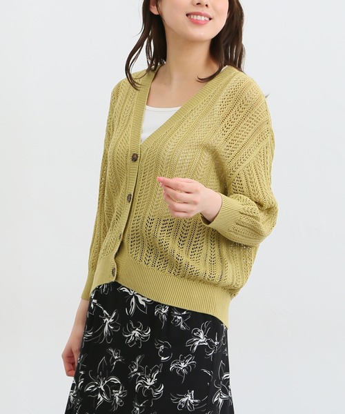 Honeys（ハニーズ）の「７分袖透かし編Ｖカーディガン（カーディガン/ボレロ・レディース・ライム/レッド/ベージュ/ブラック/アイボリー/ターコイズブルー・LL/L/M/S）」の4枚目の写真