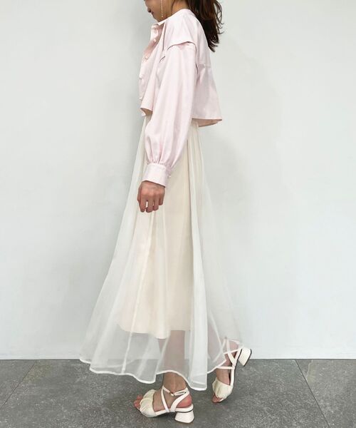 MAJESTIC LEGON（マジェスティックレゴン）の「【WEB限定】シアーレディキャミワンピ（ワンピース・レディース・グレイッシュベージュ/ライトグリーン/ブルー/ブラック/アイボリー・SMALL/MEDIUM/X-SMALL）」の9枚目の写真