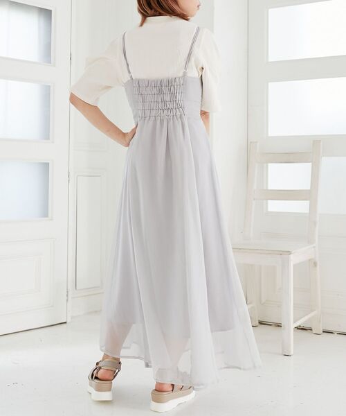 MAJESTIC LEGON（マジェスティックレゴン）の「【WEB限定】シアーレディキャミワンピ（ワンピース・レディース・グレイッシュベージュ/ライトグリーン/ブルー/ブラック/アイボリー・SMALL/MEDIUM/X-SMALL）」の16枚目の写真