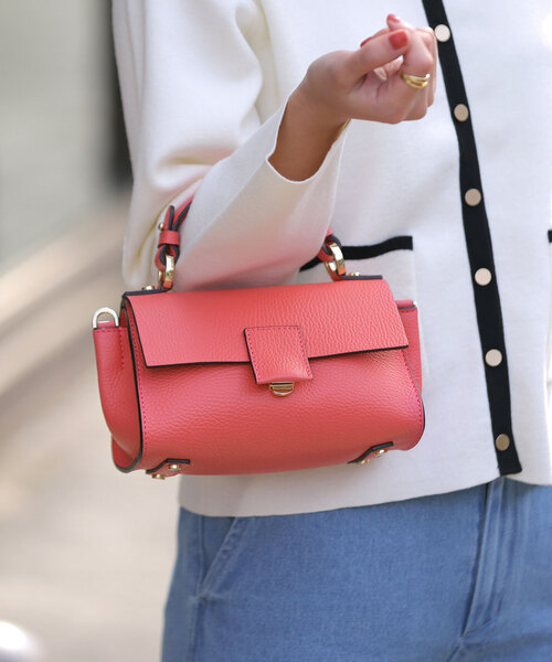 La TOTALITE(ラトータリテ)の「【LORISTELLA/ロリステッラ】ミニショルダーBAG(ショルダーバッグ・レディース・ブラック/パープル/ピンク/ベージュ系その他・FREE)」の11枚目の写真