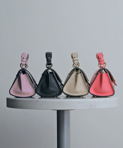 La TOTALITE(ラトータリテ)の「【LORISTELLA/ロリステッラ】ミニショルダーBAG(ショルダーバッグ・レディース・ブラック/パープル/ピンク/ベージュ系その他・FREE)」の13枚目の写真