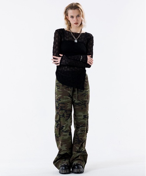 runningHIGH（ランニングハイ）の「【RUNNING HIGH 】リップストップ バンディング カーゴパンツ / 23SS_RIPSTOP BANDING CARGO PANTS（カーゴパンツ・レディース・ピンク/カモフラージュ/ブラック・SMALL/MEDIUM）」の16枚目の写真
