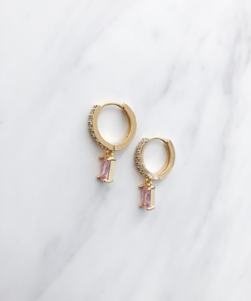TIMELESS&THREE(タイムレスアンドスリー)の「カラービジューフープピアス(ピアス(両耳用)・レディース・グリーン/ピンク/ラベンダー/ライトブルー・FREE)」の9枚目の写真
