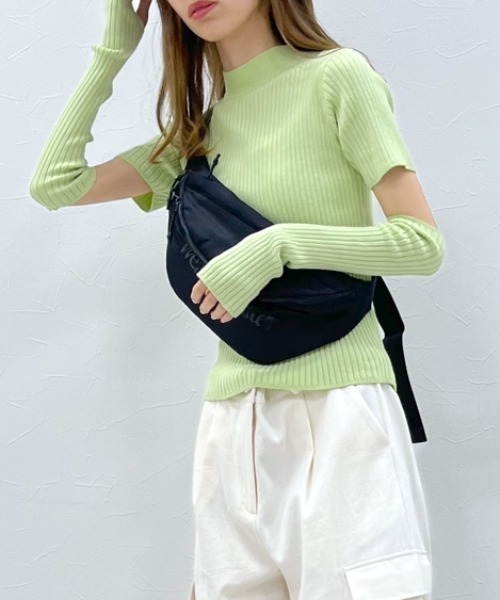 FOREVER 21（フォーエバー トゥエンティーワン）の「アーム