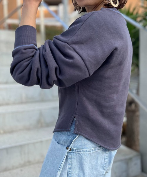 mi via loca（ミヴィアロカ）の「配色コルセットデザイントップス（スウェット・レディース・オフホワイト/スミクロ/ラベンダー・FREE）」の13枚目の写真