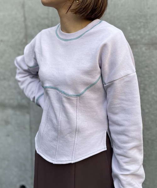 mi via loca（ミヴィアロカ）の「配色コルセットデザイントップス（スウェット・レディース・オフホワイト/スミクロ/ラベンダー・FREE）」の14枚目の写真