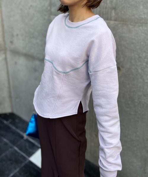mi via loca（ミヴィアロカ）の「配色コルセットデザイントップス（スウェット・レディース・オフホワイト/スミクロ/ラベンダー・FREE）」の15枚目の写真