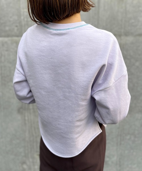 mi via loca（ミヴィアロカ）の「配色コルセットデザイントップス（スウェット・レディース・オフホワイト/スミクロ/ラベンダー・FREE）」の21枚目の写真