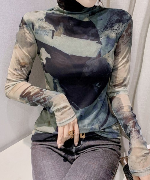 deux amour（ドゥーザムール）の「ムラ染めハイネックチュール長袖プルオーバー（その他トップス・レディース・グリーン・FREE）」の4枚目の写真