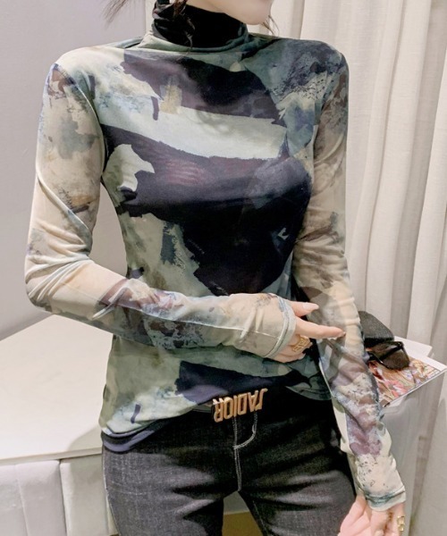 deux amour（ドゥーザムール）の「ムラ染めハイネックチュール長袖プルオーバー（その他トップス・レディース・グリーン・FREE）」の6枚目の写真