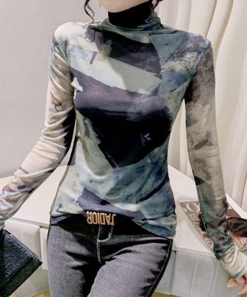 deux amour（ドゥーザムール）の「ムラ染めハイネックチュール長袖プルオーバー（その他トップス・レディース・グリーン・FREE）」の11枚目の写真