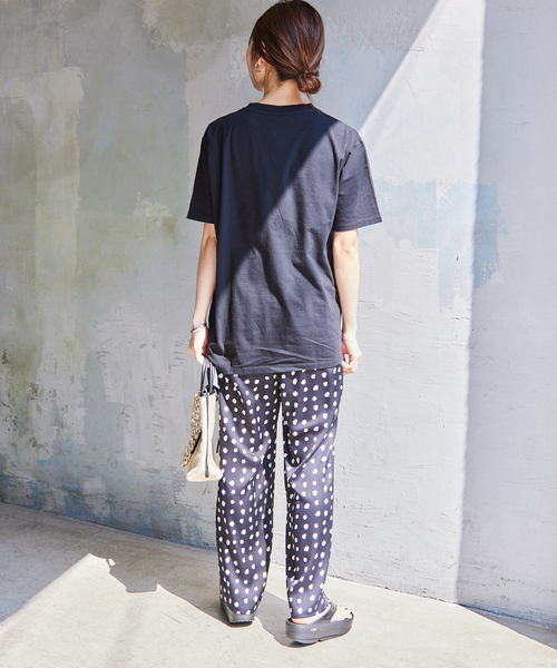 SLOBE IENA(スローブイエナ)の「【Champion / チャンピオン】SLOBE別注ロゴTシャツ(Tシャツ/カットソー・レディース・パープル/ホワイト系その他/ホワイト/ベージュ/ネイビー/ブラック/カーキ/アイボリー・FREE)」の11枚目の写真