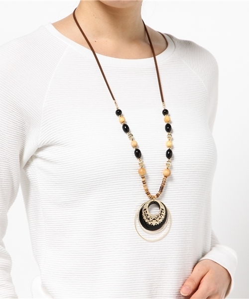 チャイハネ(チャイハネ)の「【チャイハネ】サマーシャネックレス(ネックレス・レディース・ホワイト/ブラック/サーモンピンク/ターコイズブルー・FREE)」の7枚目の写真