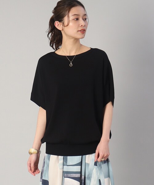 UNTITLED（アンタイトル）の「◆【さらりと着られる／ゆる感ニット】ボリュームニュアンスフォルムニット（ニット/セーター・レディース・ブラック/ブルー系2/ブラック系2/ホワイト/グレー系・48/02/44/00/04）」の2枚目の写真