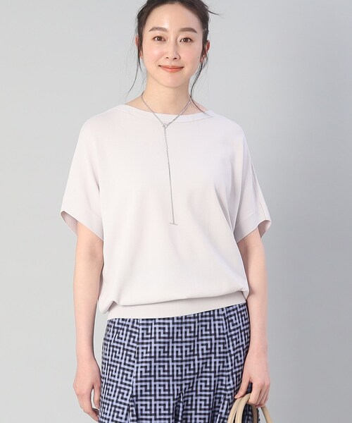 UNTITLED（アンタイトル）の「◆【さらりと着られる／ゆる感ニット】ボリュームニュアンスフォルムニット（ニット/セーター・レディース・ブラック/ブルー系2/ブラック系2/ホワイト/グレー系・48/02/44/00/04）」の21枚目の写真