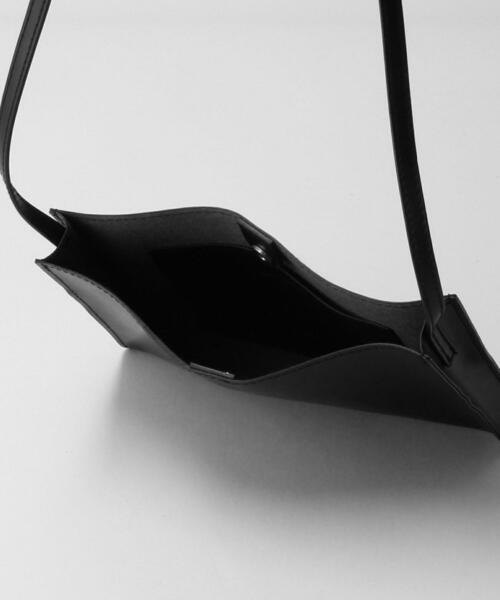 green label relaxing（グリーンレーベルリラクシング）の「GLR PVC ショルダーバッグ ヨコ（ショルダーバッグ・メンズ・ダークグレー/ブラック・FREE）」の17枚目の写真