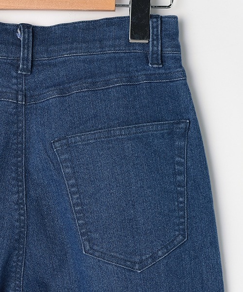 petit main LIEN（プティマインリアン）の「【LIEN】【AJUGA.】デニムワイドパンツ（デニムパンツ・レディース・ブルー/オフホワイト・M/S）」の5枚目の写真