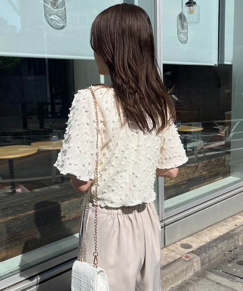 one after another NICE CLAUP（ワンアフターアナザーナイスクラップ）の「マルチway/リボン羽織りトップス（アンサンブル・レディース・ホワイト×ブラック/アイボリー/オフホワイト・FREE）」の21枚目の写真